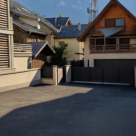 Le Jolicoeur Parking Gratuit Ideal Cyclistes Proche Alpe D Huez * Le Bourg-dʼOisans